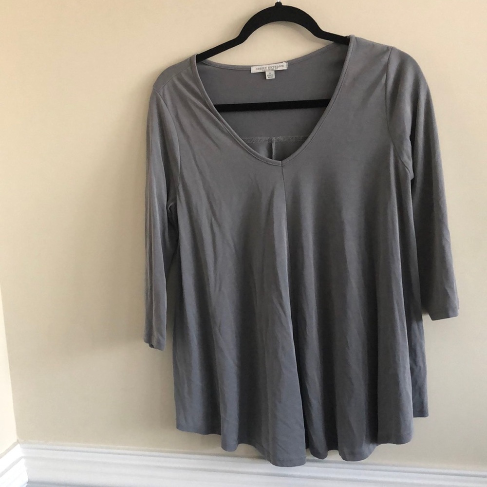 Green envelope flowy top